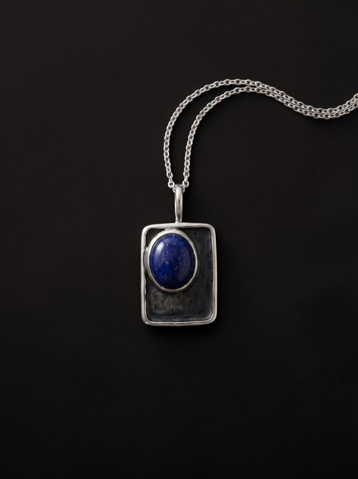 Folio Pendant