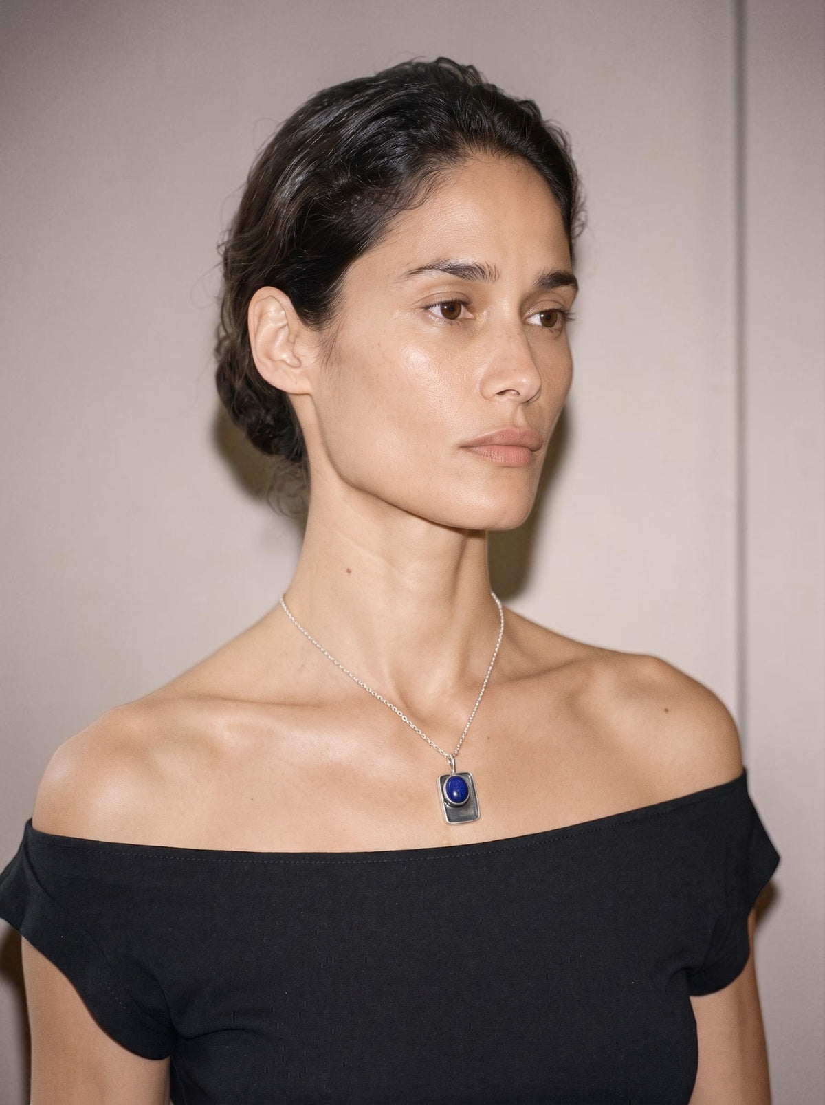 Folio Pendant